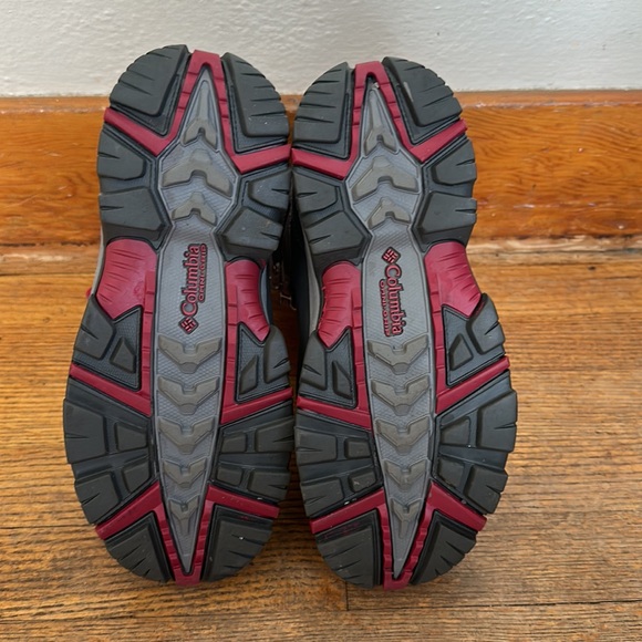 Columbia Bugaboot Plus III Titanium 600 Gram Women’s Winter Boots - Size 8 - Picture 3 of 5